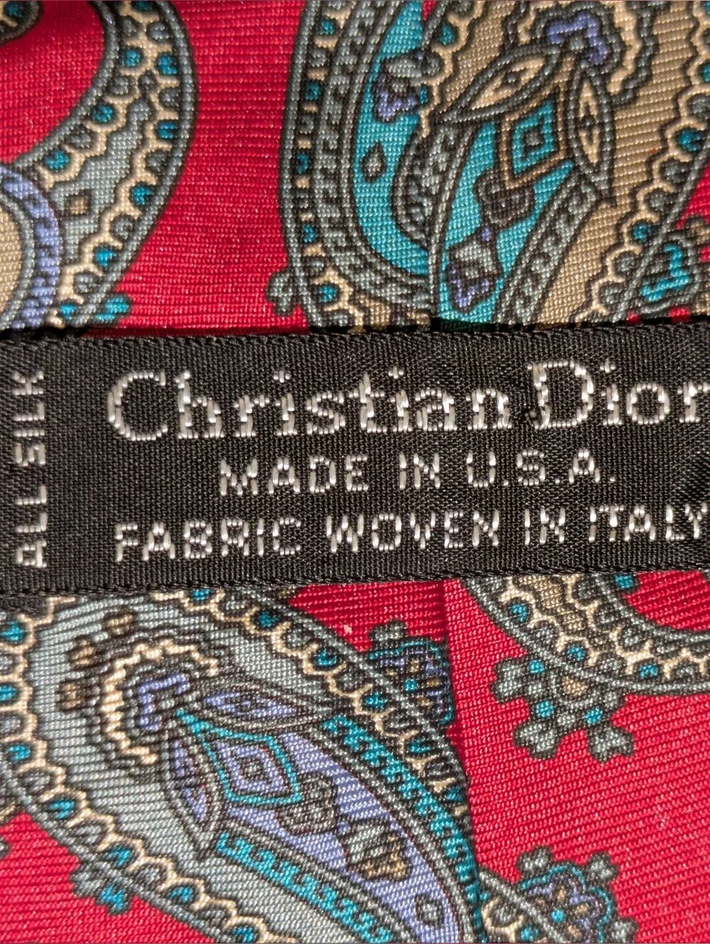 Vintage Christian Dior 100% Silk Red Paisley Neck Tie Made in USA Woven Italy